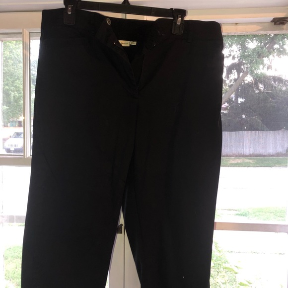 Studio Works Pants & Jumpsuits Black Capris Poshmark